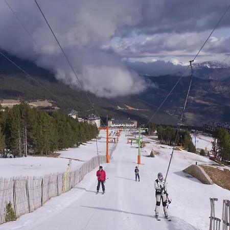 Hotel Serhs Ski Port Del Comte Hotell